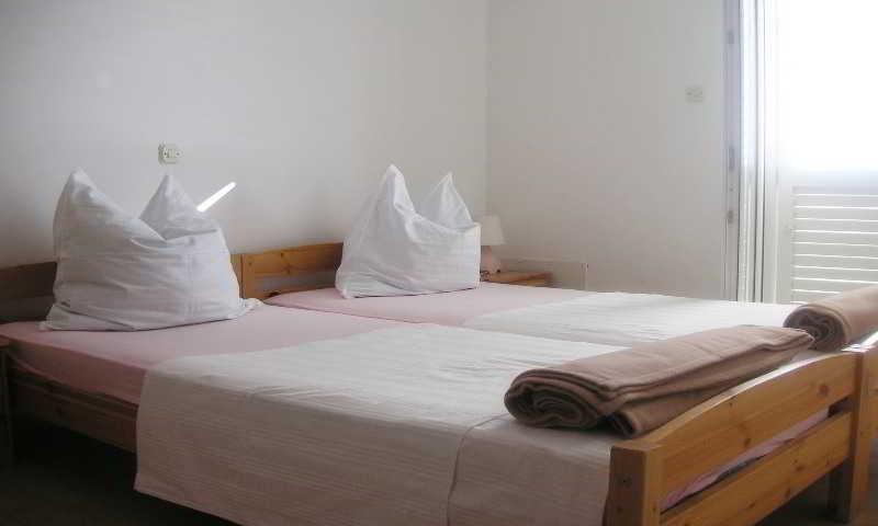 Mladenka Hotel Podstrana Kültér fotó